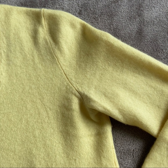 LORD&TAYLOR | 100% Cashmere Sweater - Picture 10 of 14